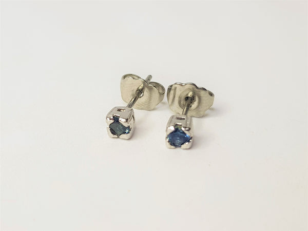 Round Sapphire Claw Sterling Silver Studs