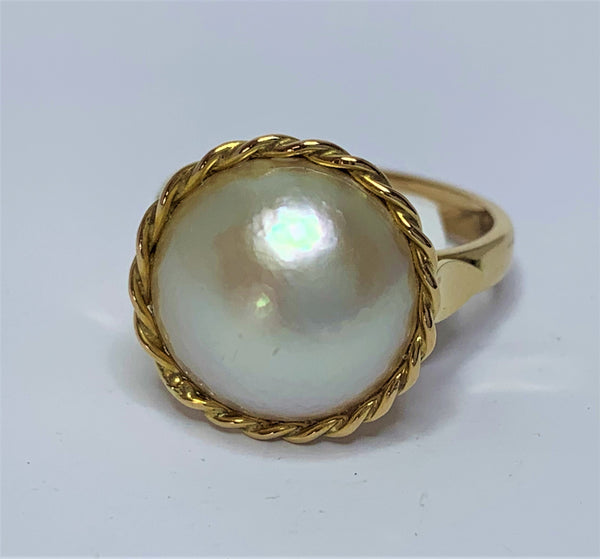 18ct Rose Gold Mabe Pearl Ring