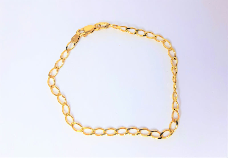 9ct Yellow Gold Oval Curb Diamond Cut Bracelet