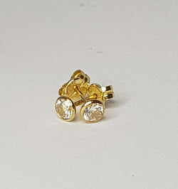 9ct Yellow Gold CZ Bezel Studs