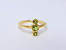 9ct Yellow Gold 3 x Peridot Ring