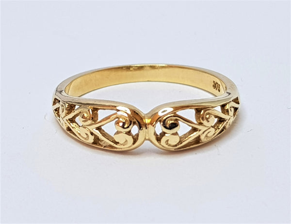 9ct Yellow Gold Hearts Ring