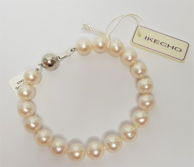 Round White Fresh Water Pearl Bracelet With Sterling Silver Clasp