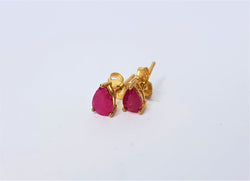 9ct Yellow Gold Ruby Pear Studs